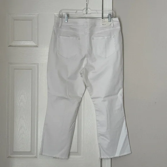 Brand New J. Jill Kick Flare White Jeans Size 14 Petite P Ankle length Raw Hem - Picture 4 of 8